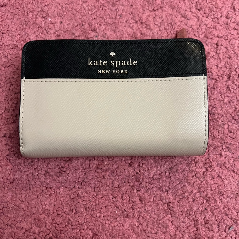Used kate spade wallet